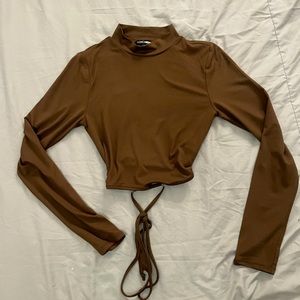 long sleeve crop top